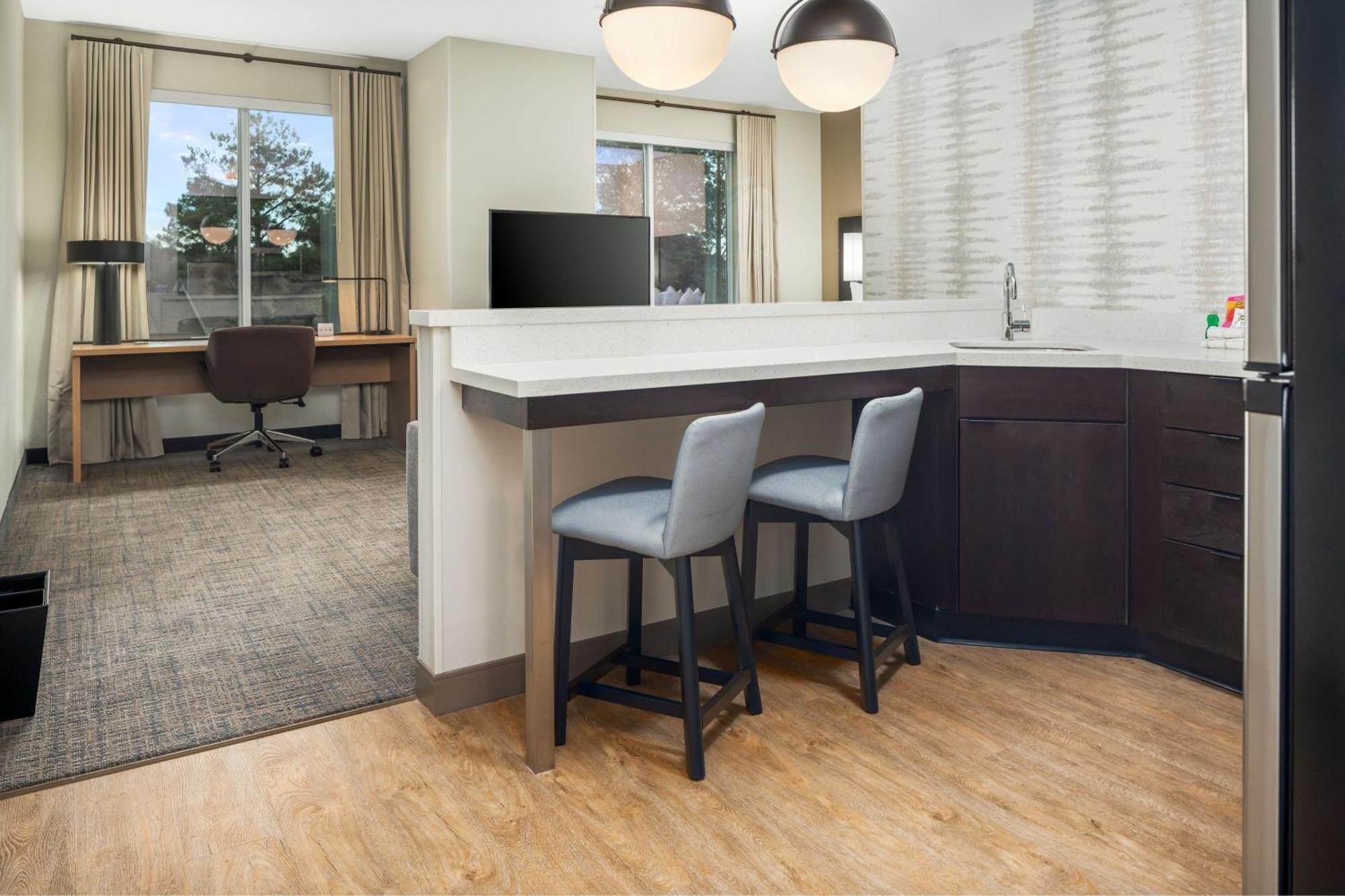 Residence Inn By Marriott Decatur Emory Area Экстерьер фото